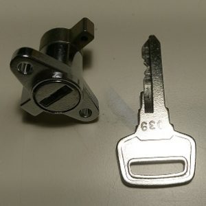 Lock lid tool box